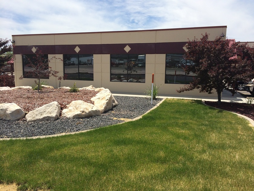 Northview Business Plaza exterior with landscaped entrance